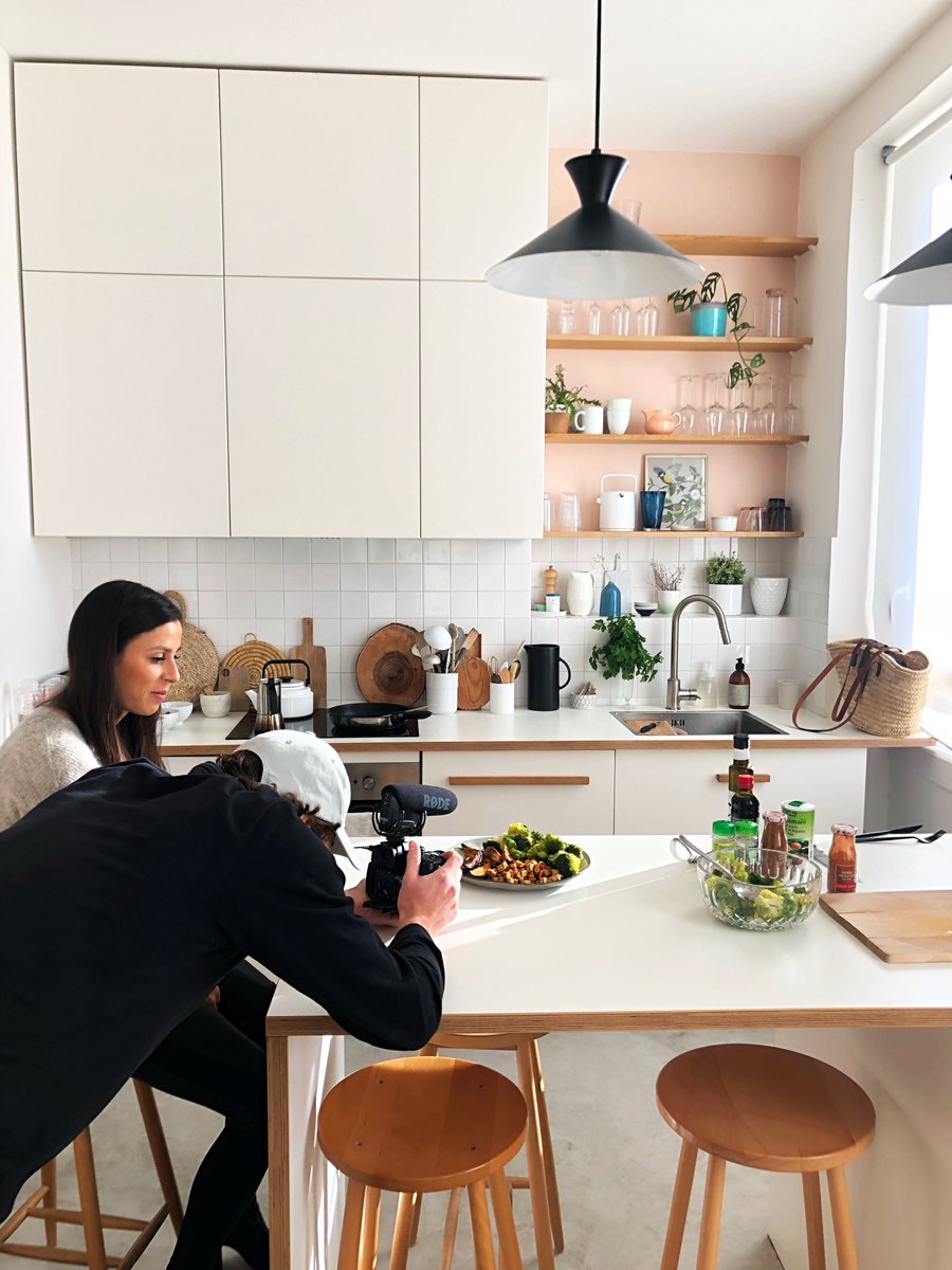 colettefried's tweet photo. Les premières vidéos professionnelles réalisées pour Powerdiet arrivent bientôt... RDV EN 2019 ;-) #food #foodtech #startup #Entrepreneur https://t.co/YE0w7J6KPm