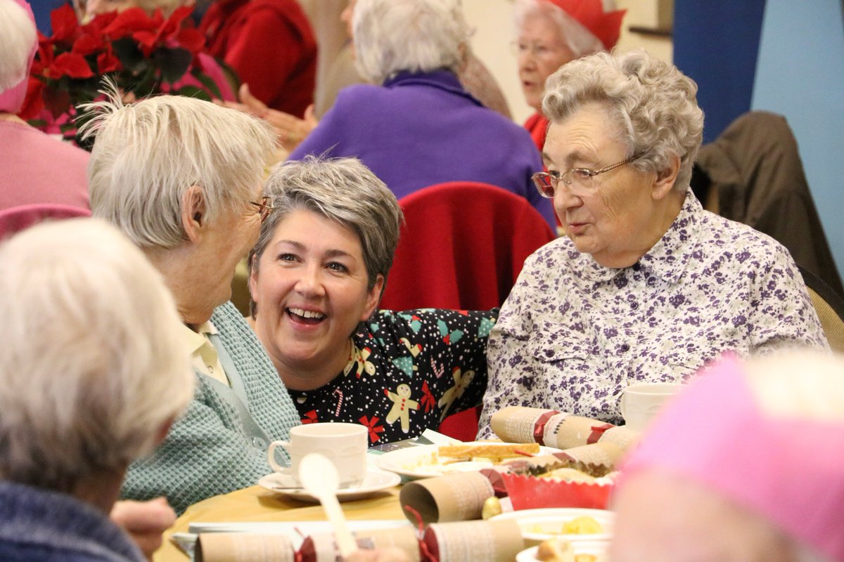 Our #Christmas #gift this year was the joy of others: brayleino.co.uk/christmas2018 
#givingback #conversation #carols #oldpeopleshome4yo
