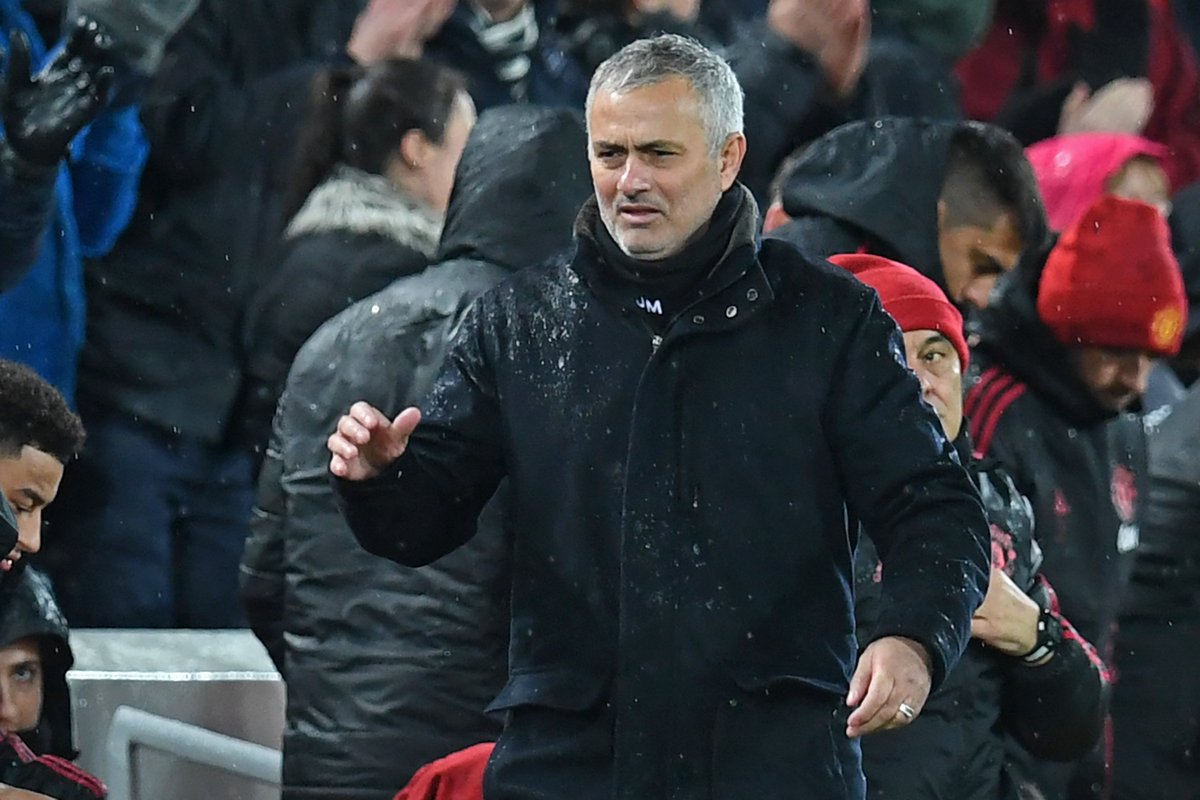 cyclingontnt's tweet photo. BREAKING: Manchester United sack Jose Mourinho 

More to follow... https://t.co/5aDNkxVmIc