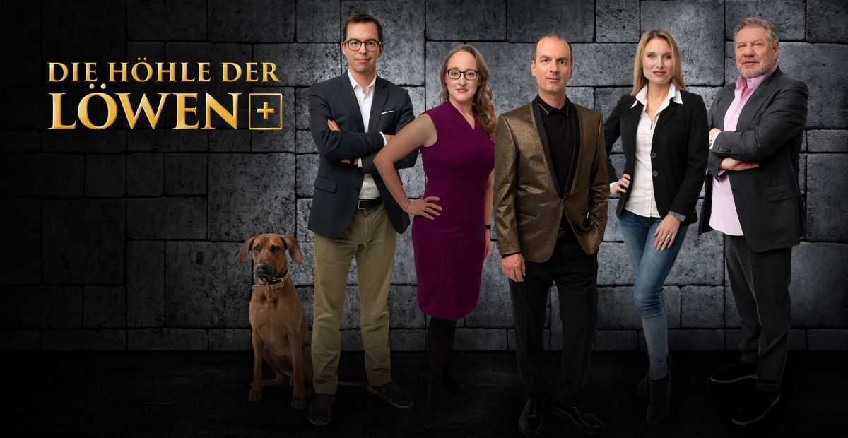 startuptickerCH's tweet photo. Die Schweizer «Löwen» sind bekannt! Roland Brack, Anja Graf, Bettina Heine, Jürg Marquard und Tobias Reichmuth heissen die namhaften Investoren. Bewerbungsfrist für Startups ist der 31. Dezember https://t.co/jTTCK1tVwi | The Swiss Startup News channel https://t.co/72MK6NPbyW https://t.co/SS17MyUowS