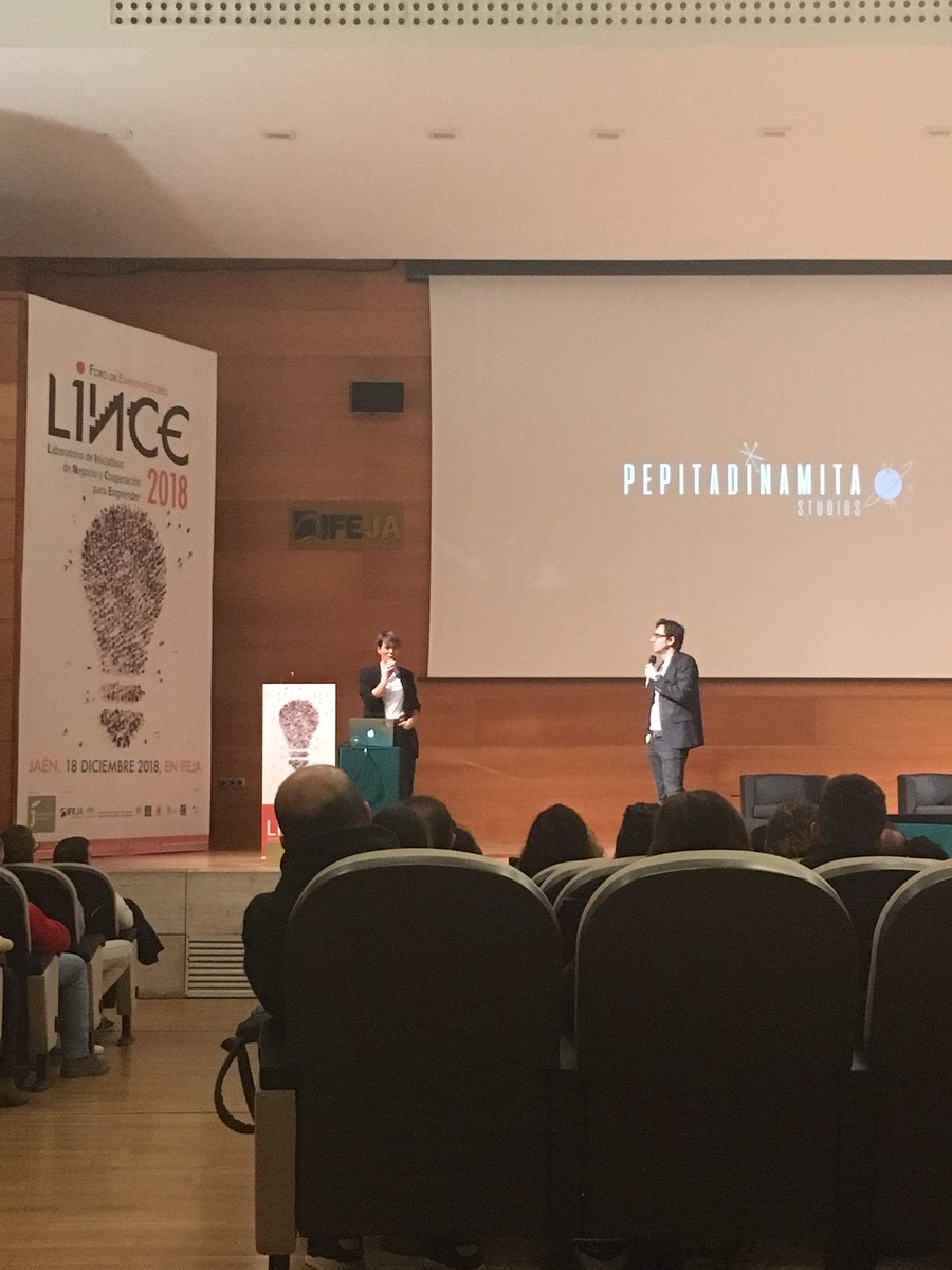 victorvic5's tweet photo. Navid Navarro en IFEJA.
Foro lince 2018 https://t.co/817in7ioWy