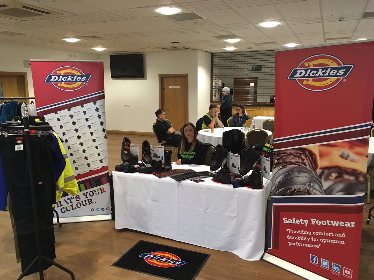 SDL_1980's tweet photo. Ready to rumble @PenCarrie Brand Open Day! #dickies #whatsyourcolour @DickiesEurope https://t.co/3d8dMVV2PA