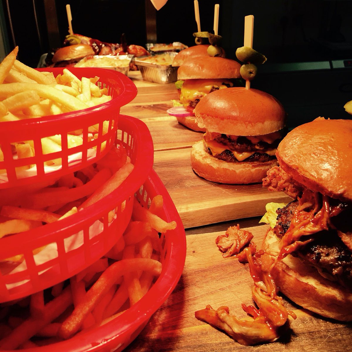 Looking for places to spend quality family time during the Christmas holidays? 

We have dishes the whole family will love, and our atmosphere is never better than at this time of year 🎅