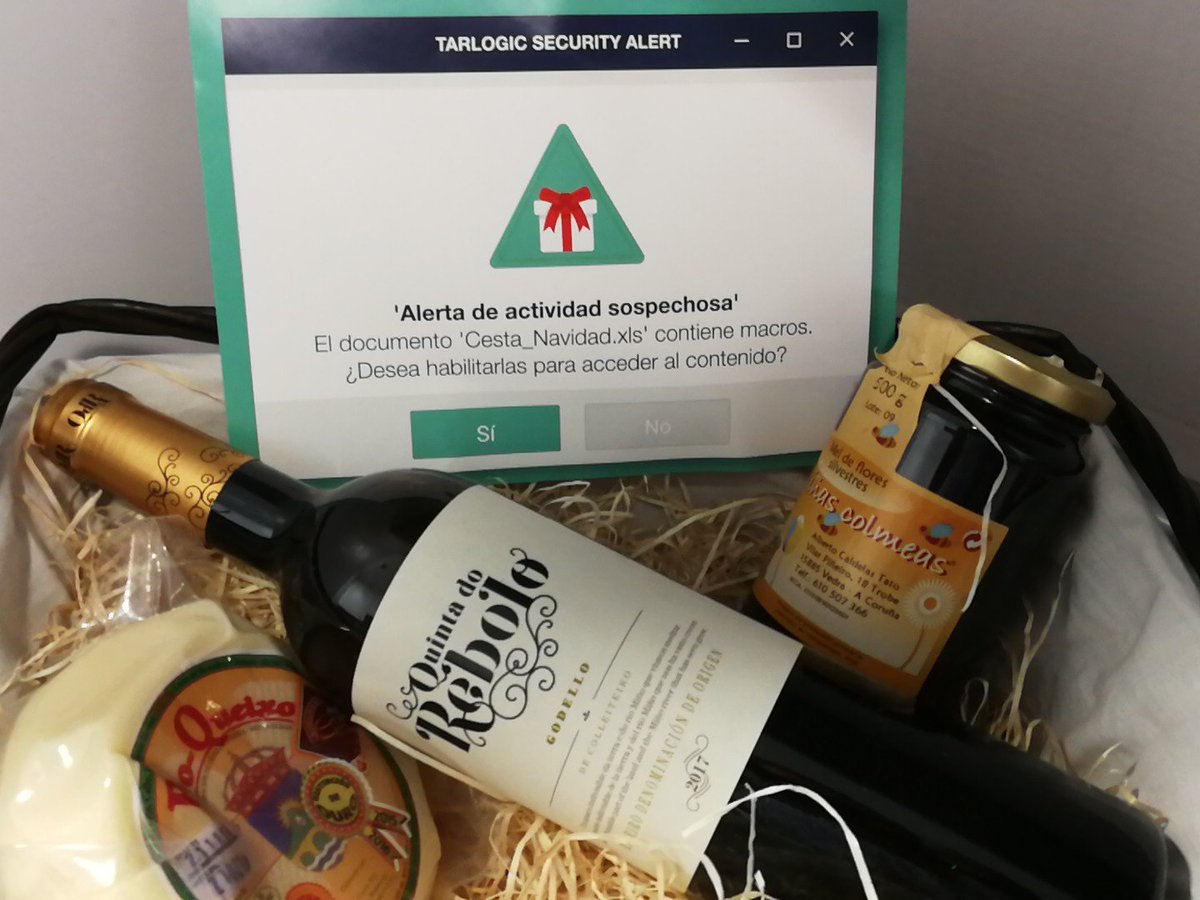 pandujar's tweet photo. Mucho cuidado en estas fechas, que los malos aprovechan para hacer campañas y distribuir malware, con la excusa de la Navidad. Ojo avizor! #tarlogic #macrovirus #emborrachanalavictima https://t.co/doSNe3hbDW