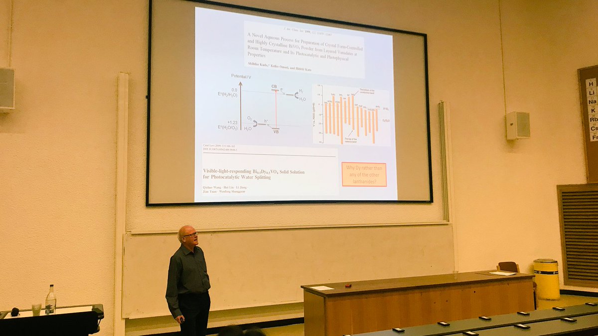 bluebananna's tweet photo. Next up at #SSCG2018: @Russellegdell from @OxfordChemistry talking about ALL of the lanthanide-doped BiVO4 (La to Lu, except Pm for obvious reasons) #solidstate #chemistry #lanthanides #XPS https://t.co/Eug2T9jbm3