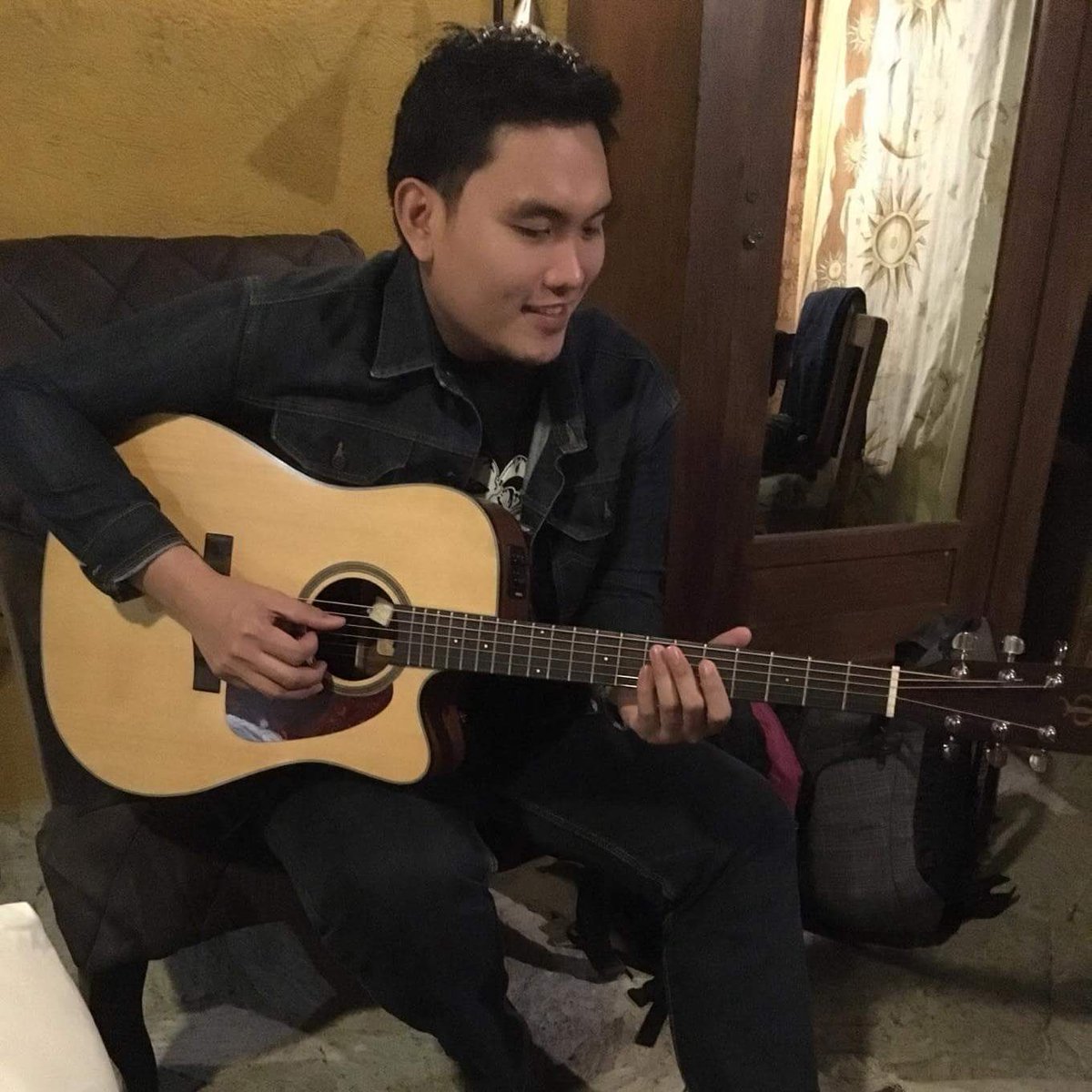 cjanter04's tweet photo. "One good thing about music, when it hits you. You feel no pain" 
-Bob Marley https://t.co/siMPQNmWpW