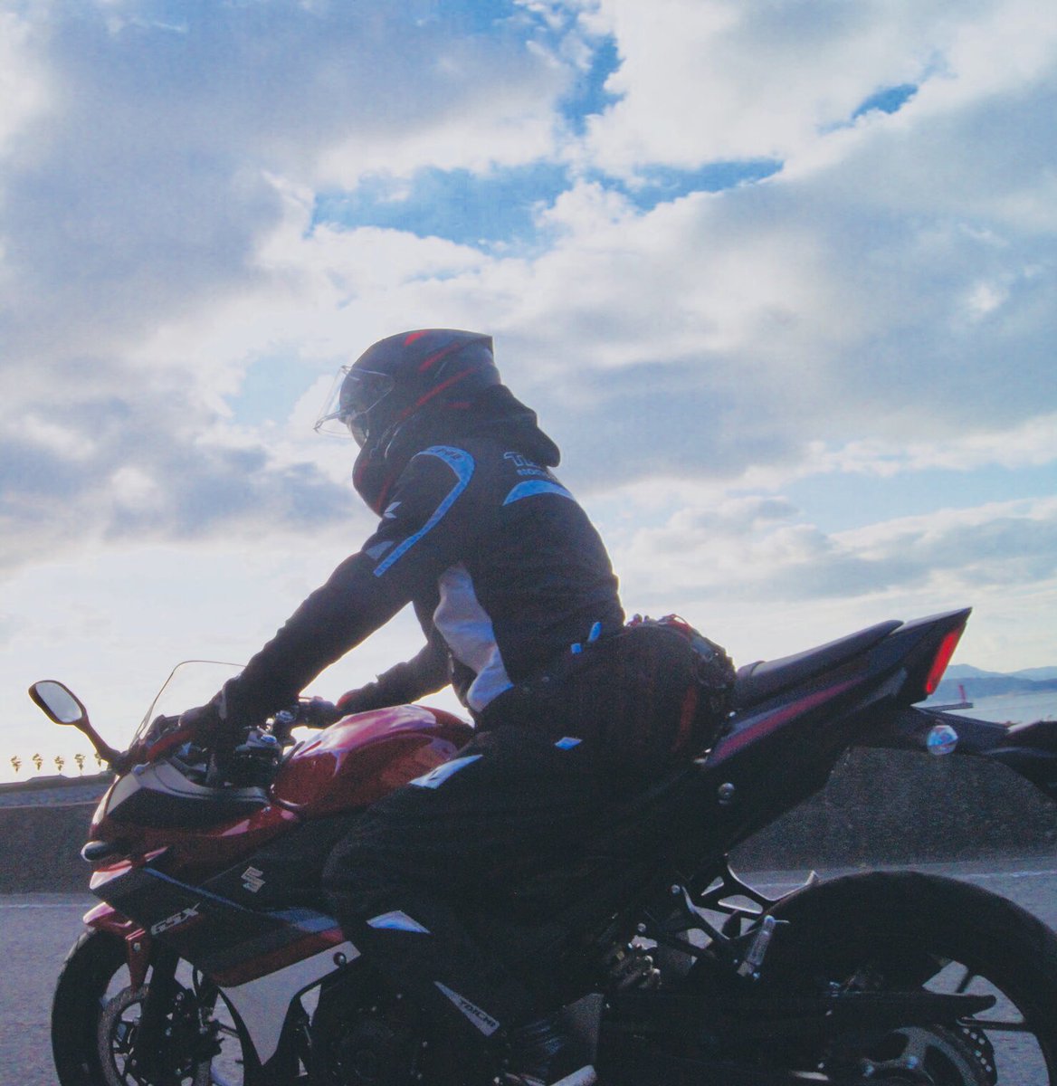 hide214GIOS tweet picture