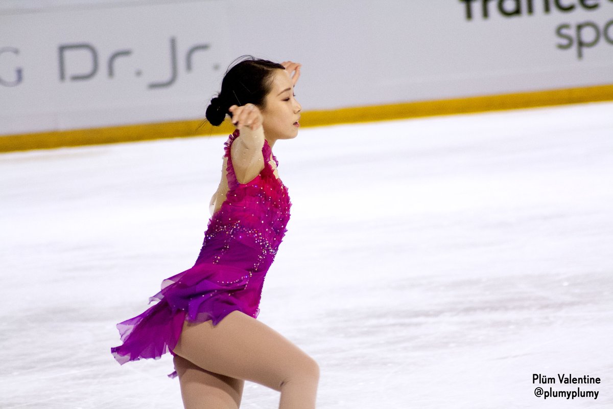 plumvalentine's tweet photo. ladies's sp practices - 23NOV2018 #MaiMihara #三原舞依 #TeamJapan #IDF2018 #IPF2018 #GPFigure https://t.co/UzcOYmYjF6