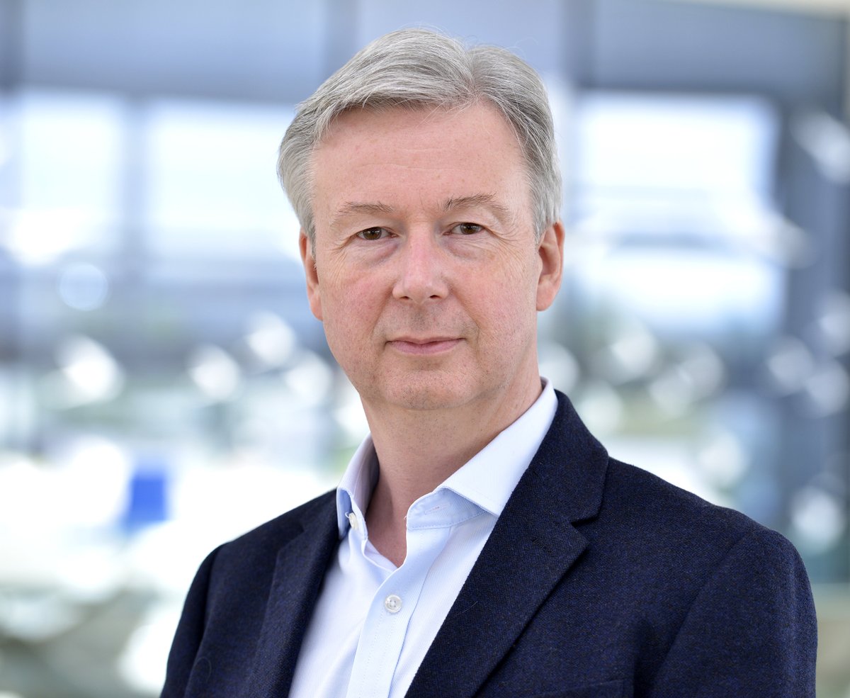 thepsenews's tweet image. The future is now: @matthewtspencer, head of public sector sales at @O2, talks to us about the wide-ranging opportunities for digital innovation across the public sector #WeAreO2

publicsectorexecutive.com/Public-Sector-…