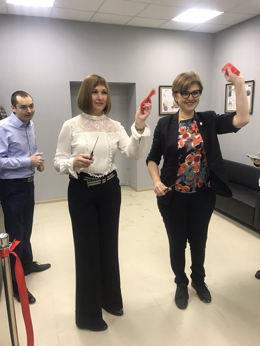 nikolaygukov's tweet photo. Имел честь присутствовать в малом городе Веневе с министром культуры Тульской области Рыбкиной Т.В. и Главой администрации Веневского района Абрамовой Ж.Ю. на открытии туристического информационного центра и создании местного отделения РВИО #венев #ТИЦ #РВИО #народныйпоэт #жуков https://t.co/k1tdVbRizG