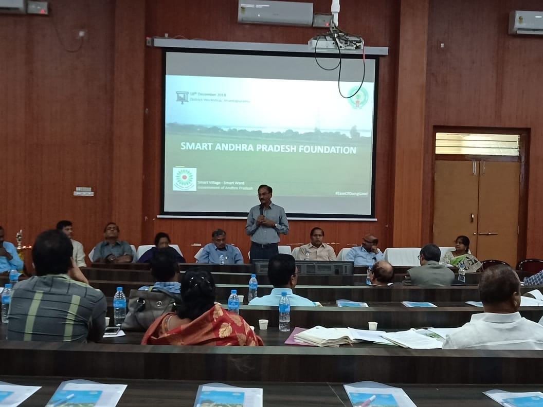 APSmartVillage's tweet photo. #SVSWDistrictWorkshop was conducted successfully in @anantapurgoap today. All district officials &amp; Partners attended the session and discussed about opportunities for collaboration to develop more #SmartVillages and #SmartWards.
@AndhraPradeshCM @naralokesh @CollectorAnanta https://t.co/cSUkjPVub5