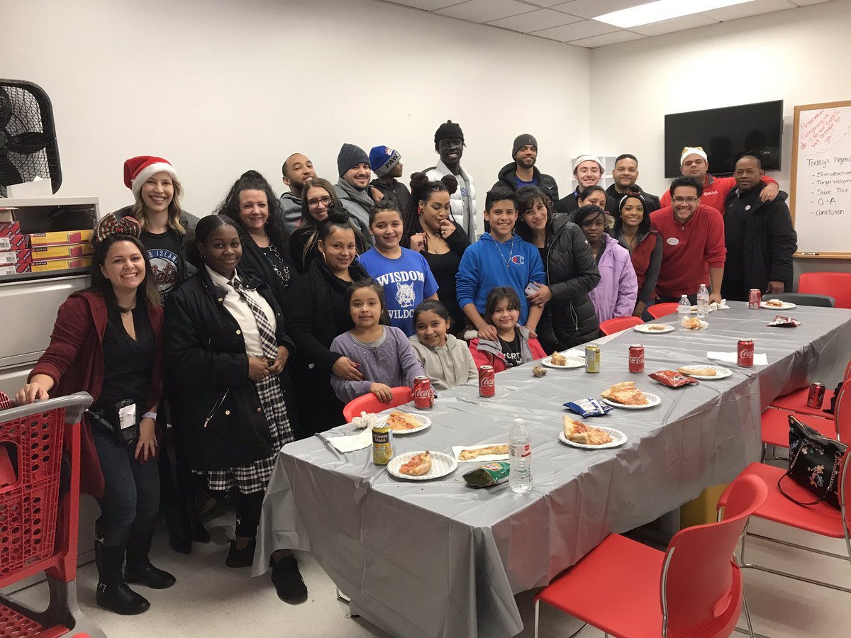 Daniella tweet media