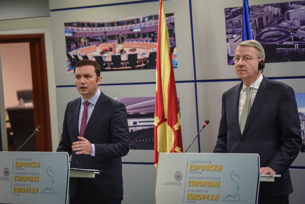 Bujar_O's tweet photo. Pleased to host George #Ciamba, 🇷🇴 Minister Delegate for European Affairs at the premises of @secretariat4eu, whose visit, less than a month ahead of taking rotating 🇪🇺 presidency, clearly depicts 🇲🇰 perspectives towards #EU https://t.co/v5hYZp9a2F