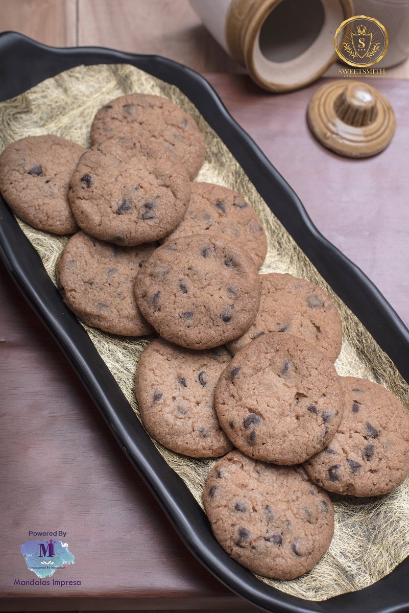 sweitsmith's tweet photo. Happy bake a cookie day to all those cookie lovers out there.

#sweetsmith #sweetdessert #dessert #desserttable #desserttime #instadessert #healthydessert #dessertstagram #dessertbar #dessertoftheday #vegandessert #nationaldessertday #dessertbar #dessertlovers #healthydesserts https://t.co/0atUxleUVi
