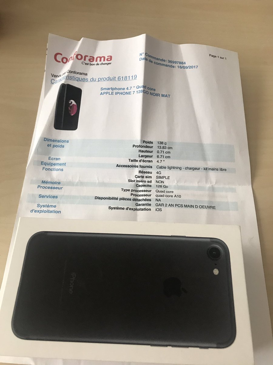 Swift_hometown's tweet photo. Coucou je vends mon iphone 7 128go (encore garanti jusqu’en sept 2019) 430€ négociable avec tous les accessoires. Plus d’infos en DM. 
RT appréciés ☺️ https://t.co/EJXgOrylRX