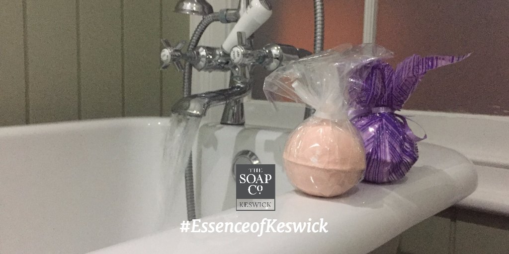 SoapCo_Keswick's tweet photo. Has it been a long day at work? Have you tried our handmade bath bombs? With so many different frgrances to choose from, you're bound to find that special something just for you. Find them in store, or online: https://t.co/5ZyEhKbJt9 #ChristmasInKeswick #EssenceofKeswick #FizzFTW https://t.co/7RmEXVJLD7