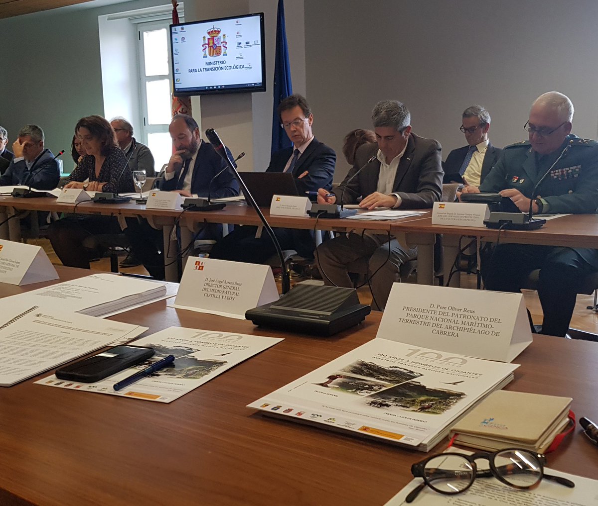 El Consejo de la Red de Parques Nacionales informa favorablemente la ampliacion del Parque Nacional de Cabrera a mas de 90.000 hectareas. Esperemos que en breve se produzcan el Acuerdo del Consejo de Ministros y la Ley correspondiente.