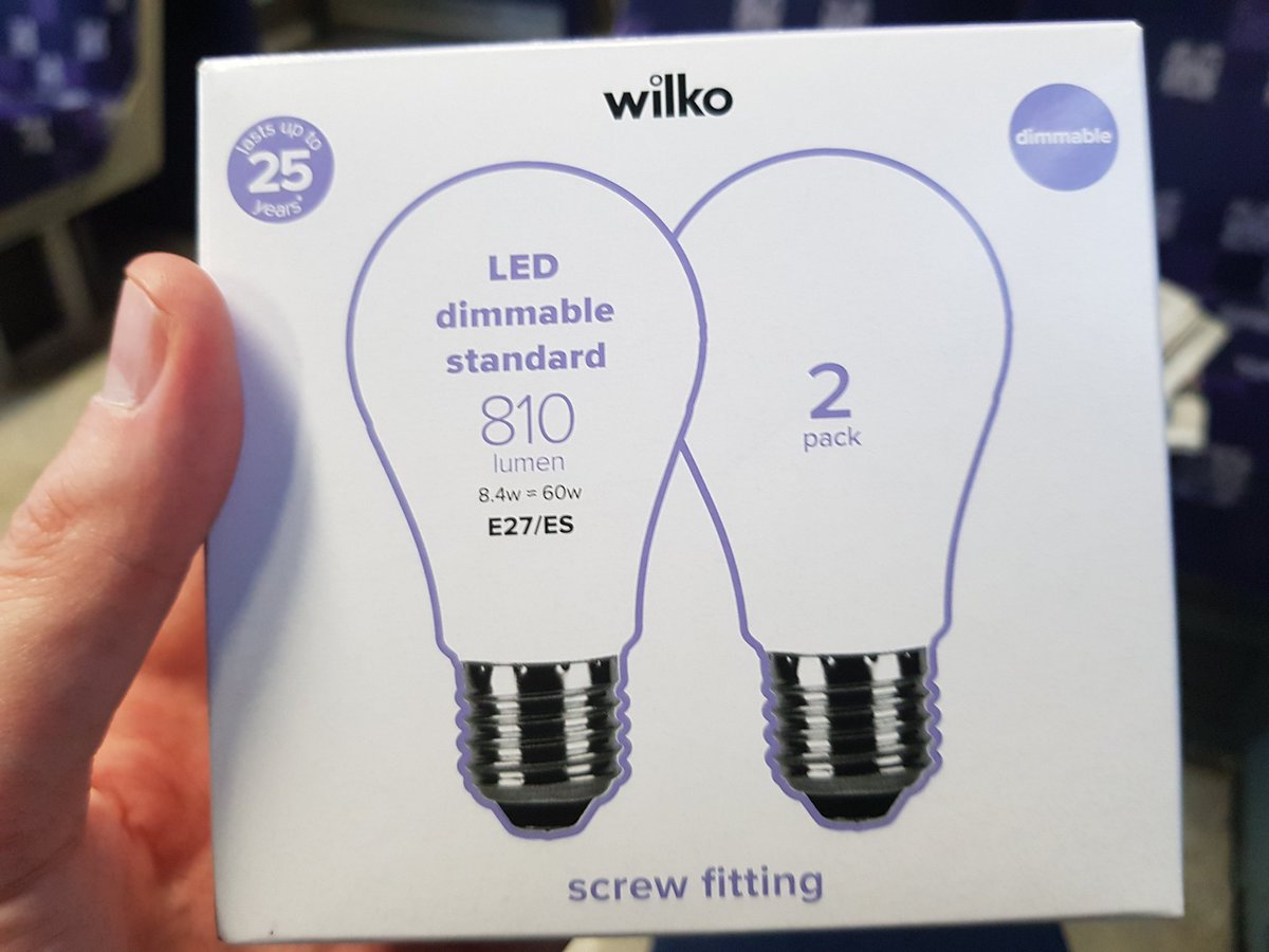 P Man On Twitter Light Bulbs Are The Absolute Bane Of My Life