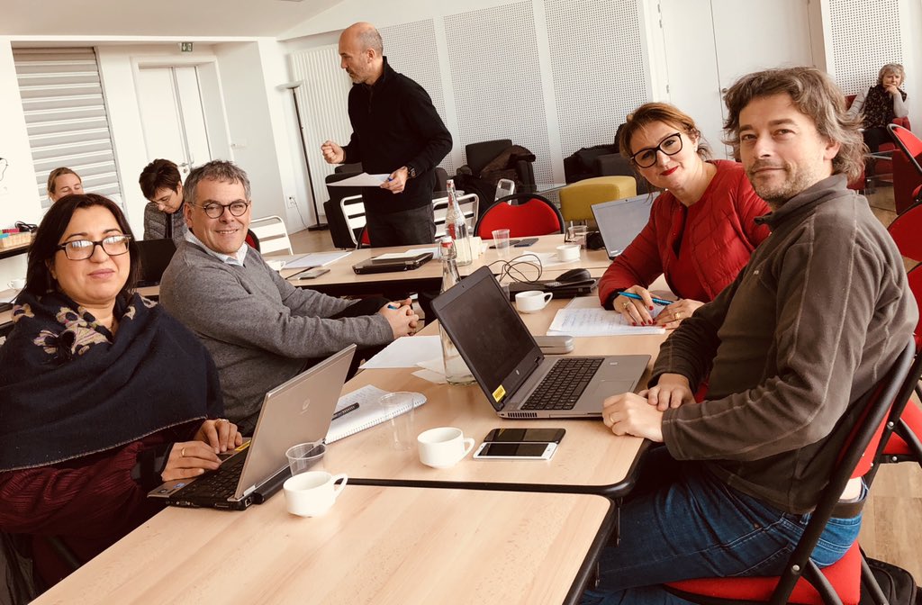 ALUTTERSCHMITT's tweet image. Séminaire de travail #CD67 sous le soleil hivernal #Wangenbourg : brainstorming de la Mission aménagement développement emploi @toutlebasrhin