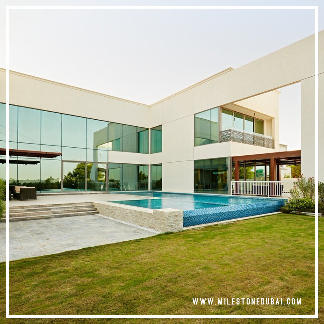 MilestoneDubai's tweet image. The #breathtakingview of a #pool with an #infinityedge is an alluring addition to any #backyard or #outdoor #livingspace. We specialize in the #architecturaldesign and #construction of #infinitypools in #Dubai.
🏊😊💪😉
Read more: bit.ly/2QY6i5Y
#dubaipools