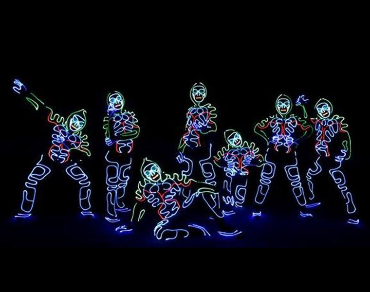 It may be the shortest day of the year but Royal Avenue will be shining bright this Friday night! Look out for strange dancing creatures, a stunning light dragon, electrifying LED drummers and so much more. It's sure to be delightful✨ <a href="/belfastcc/">Belfast City Council</a> <a href="/VisitBelfast/">Visit Belfast</a> #YourBelfast