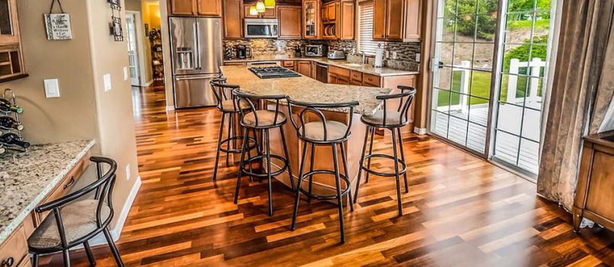 harishuri's tweet photo. 👉👉Wood works gives the nature looks to the home.. know the range and types of wood for your home before contacting interiors..
👇👇👇🤩
https://t.co/5XyUiOggMx
👌👌👌
@InteriorDesign @AMAZlNGNATURE @space_agarwal #maari2pressmeet #woodwork #furniture #interiors  #homes https://t.co/T5BNd50KPI
