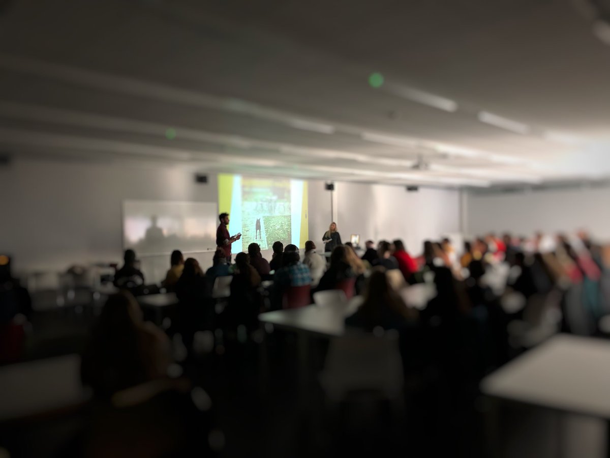 TomVanDaele's tweet photo. Students from @ThomasMoreBE debriefing the over 100 participants of their own #AR experimental study with the @PsyTechVR’s #Phobos app #proudsupervisor https://t.co/oxQvr4WpMn