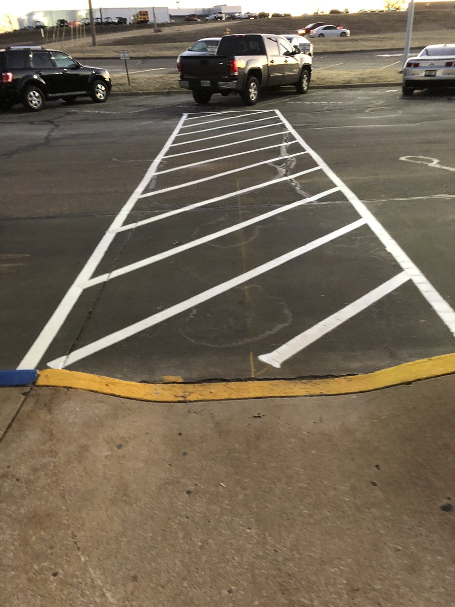 DanaHalePCR3's tweet photo. Safe zones have been established in the parking lots at PCHS. #PCCAPS Great work! https://t.co/3TD30CSmvt