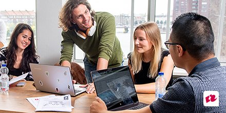 hsrotterdam's tweet photo. Vandaag en morgen verwelkomen we #studiekiezers die een dagje mee gaan draaien om de sfeer te proeven. Zo krijgen ze beter beeld over de opleiding van hun keuze en komen ze te weten of deze echt bij hen past. Veel succes en plezier allemaal! #proefstuderen #overtrefjezelf https://t.co/gCrPMZBl6n