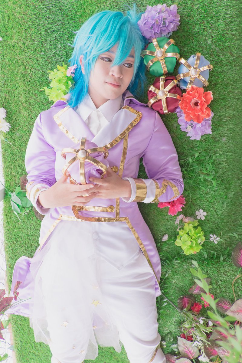 QKSSProject's tweet photo. Will you sleep with us??  
With senpai tashi
#quartetnight #quartetknight  #utapri #utanoprincesama #うたプリカフェ #うたプリカフェ #うたプリコスプレ #コスプレ #ダンスカバー #アニメ #utapricosplay #nobleprince #senpaitashi #寿嶺二 #黒崎蘭丸 
#美風藍 #カミュ https://t.co/vNsP1YrCOL