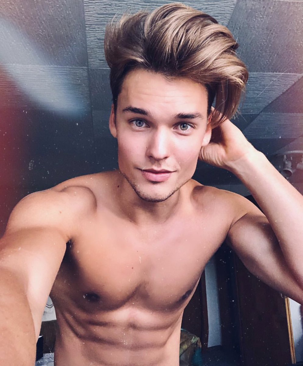 carlosbotcher's tweet image. Finally here ❤️ Help with retweets for start ❤️