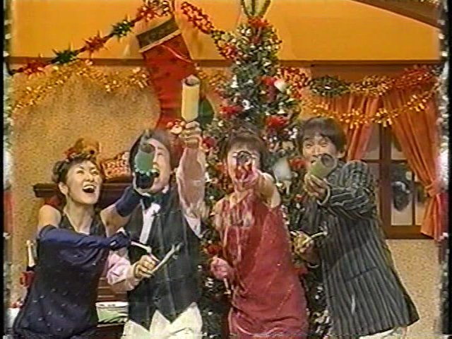 Friendly 翔太 01年12月24日放送 クリスマススペシャル あきひろお兄さん りょうこお姉さんの素敵なお話と共に たのしいクリスマスを過ごしましょう 杉田あきひろ おかあさんといっしょ おかいつ懐かし映像発掘