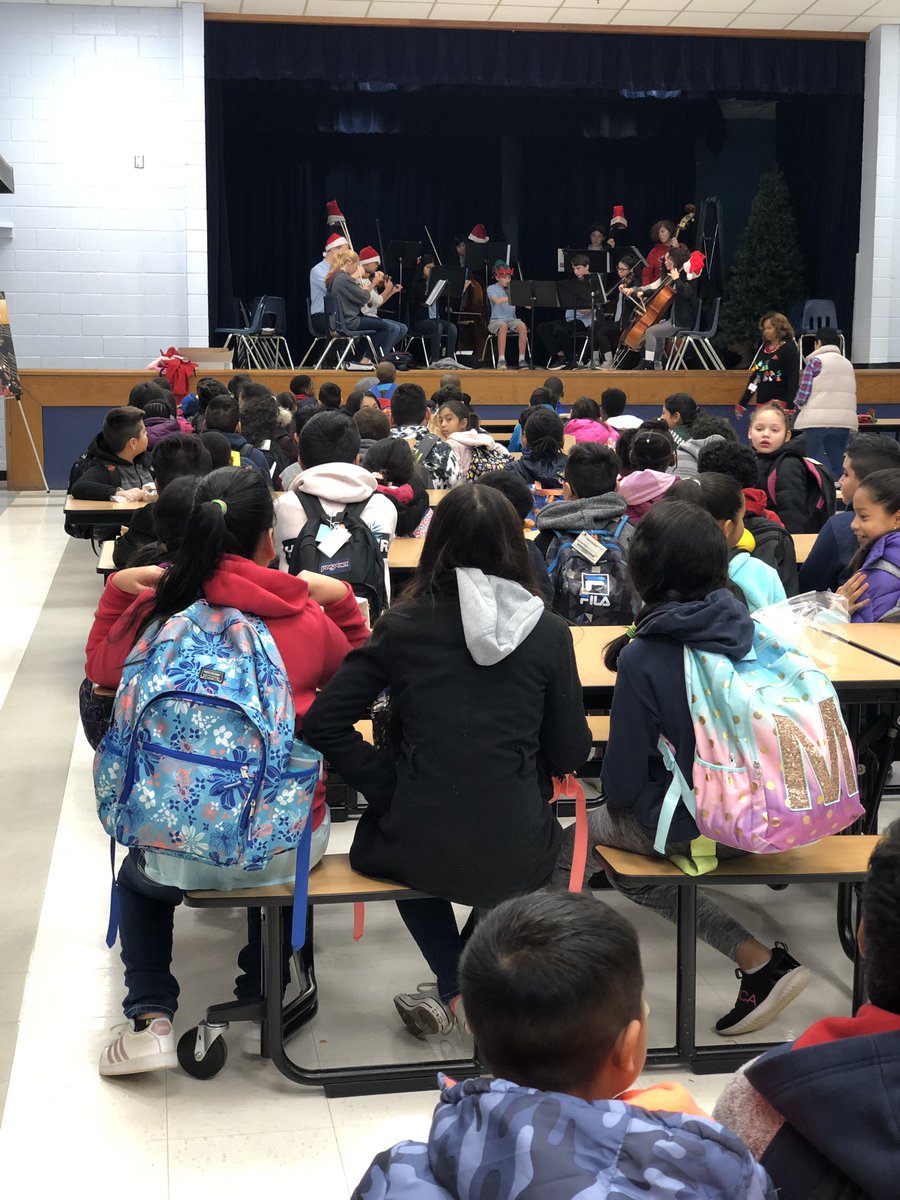 Mrs_Jones_ESOL's tweet photo. I got chills when the kids just sat down quietly to watch at breakfast. @MimosaManatee https://t.co/fc0Gm4vLBS