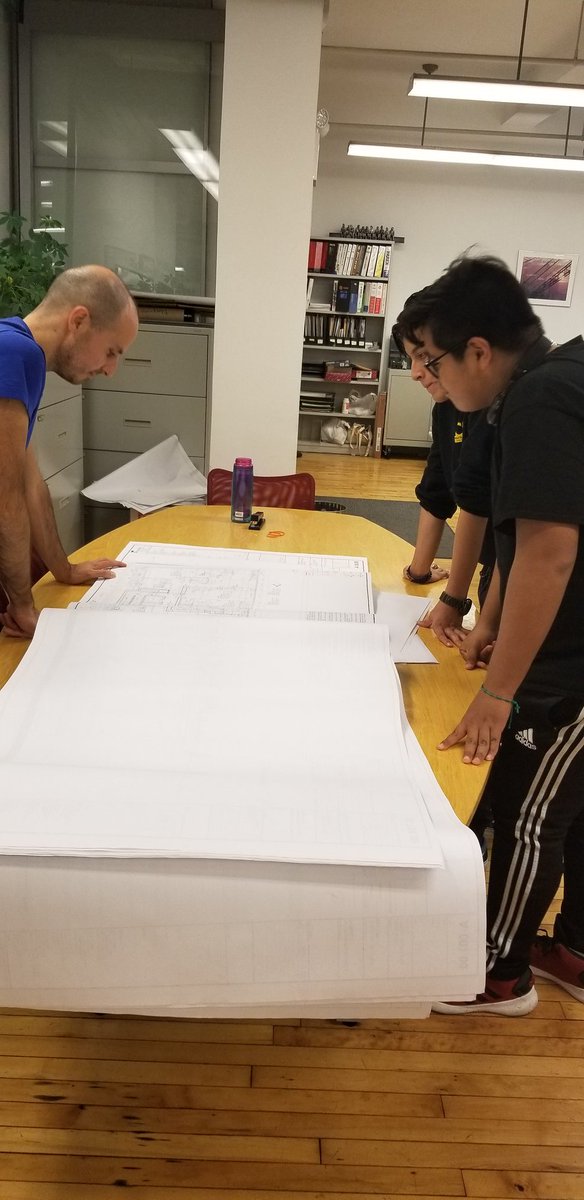 Steve50192750's tweet photo. @randpc Mentors change lives whether they know it our not. Thank you again to all the Role Models at Rand. Happy Holidays!!! @CityPolyHS https://t.co/ucSZoU8hNn
