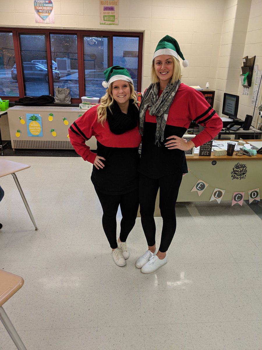 Spirit week here at ROBMS! Thankful for my everyday teacher twin! ❤️🐾