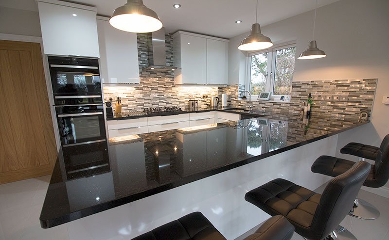 UKTilesDirect's tweet image. Chosen Tiling Contractors for Luxury New Build in Harman’s Cross, #Dorset ow.ly/aeUH30mUcvM 
#KitchenTiles #KitchenSplashback #MosaicTiles #BathroomTiles #PorcelainTiles