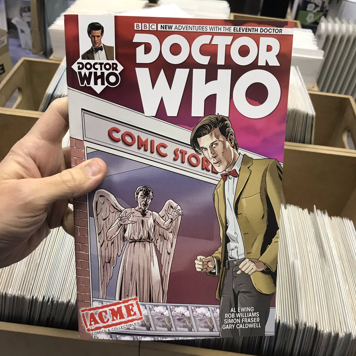 redflackcomics's tweet photo. Nuevo en stock: Doctor Who The Eleventh Doctor #1 Variant Cover (Titan, 2014) 
https://t.co/EcsxNLWPfD
#redflackcomics #radarcomics #Malasaña #DoctorWho #WarrenPleece #AlEwing #RobWilliams #SimonFraser #eleventhdoctor #TitanComics https://t.co/ToiOmKQ4IY