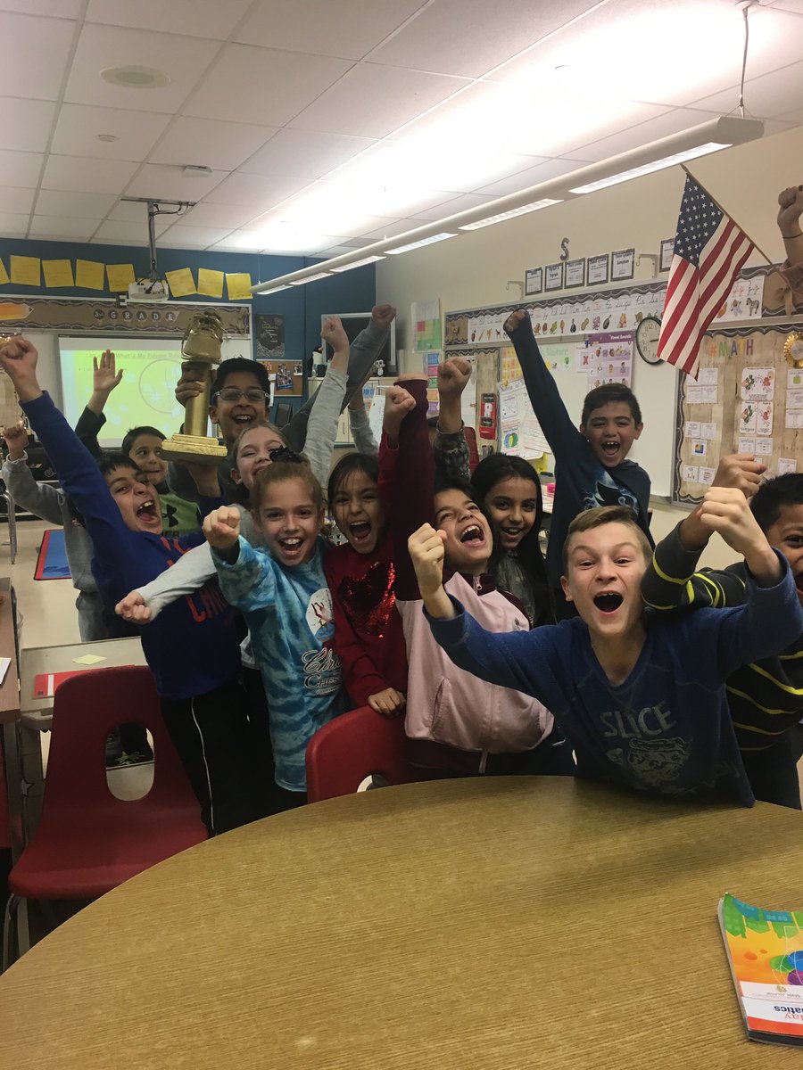 Fact track winners! Keep up the great work, Ms. Maia’s class!🏆👟