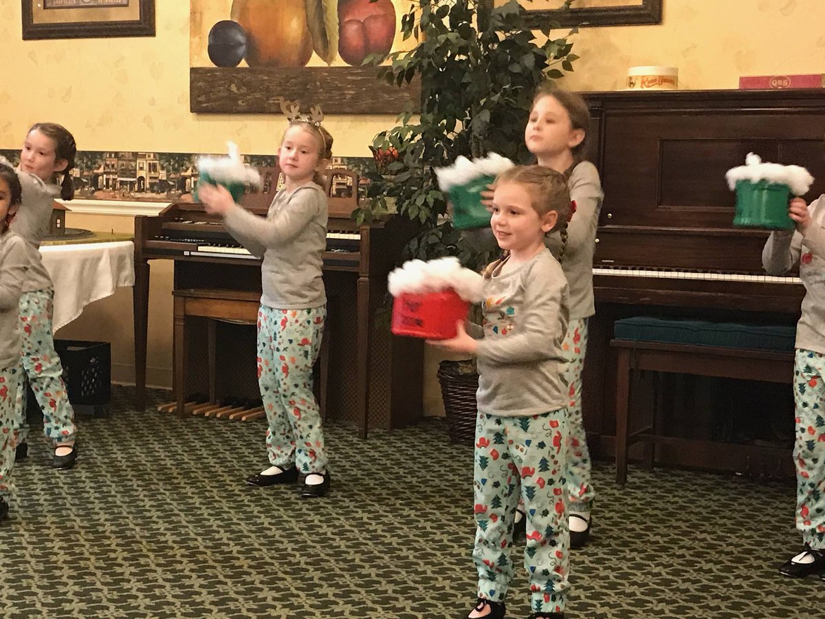 Glen_RidgeHC's tweet photo. What a wonderful Christmas Program performed by That's Dance #thatsdance #christmas2018 https://t.co/xE6N7XQaWr