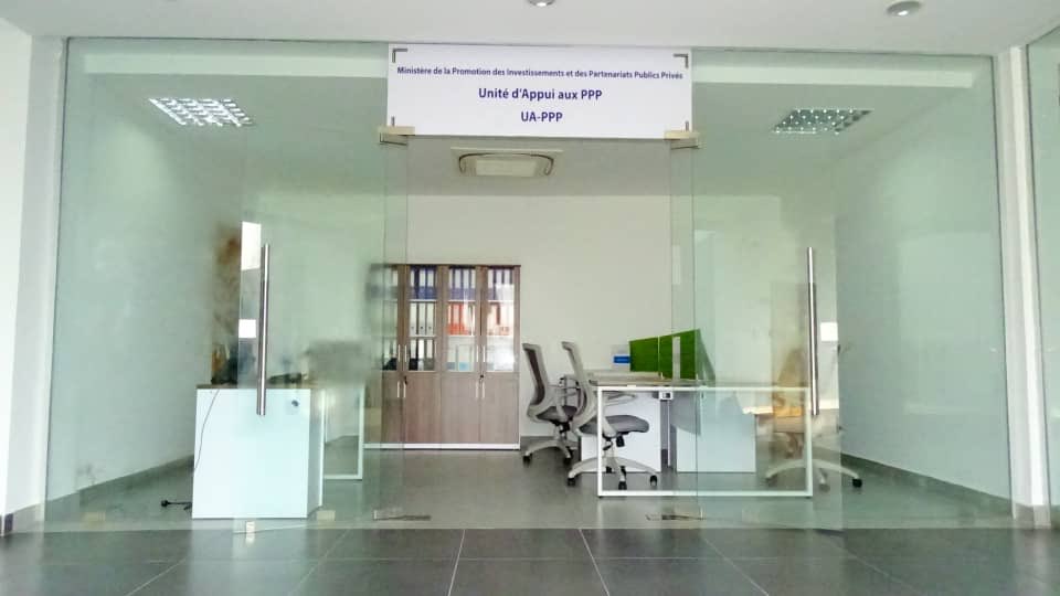 BerreMadeleine's tweet photo. Inauguration ce jour par le Premier Ministre @ISSOZENGONDET_E de l’unité d’appui PPP. Un acte institutionnalisant l’outil PPP comme levier de financement des projets. Sécurisation des contrats PPP et des investisseurs @PresidentABO #Gabon# https://t.co/6dXDoHBOmj