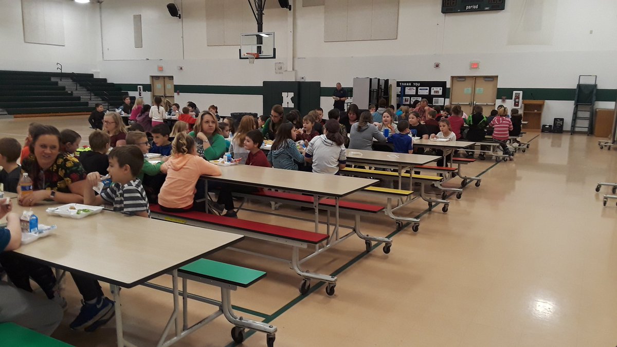 BlueRibbonDr's tweet photo. Lunch with our Cougar Connections group today. Lots of meaningful conversations happening. #kingstonk14pride #inspirepride https://t.co/CQLqmUcrXy