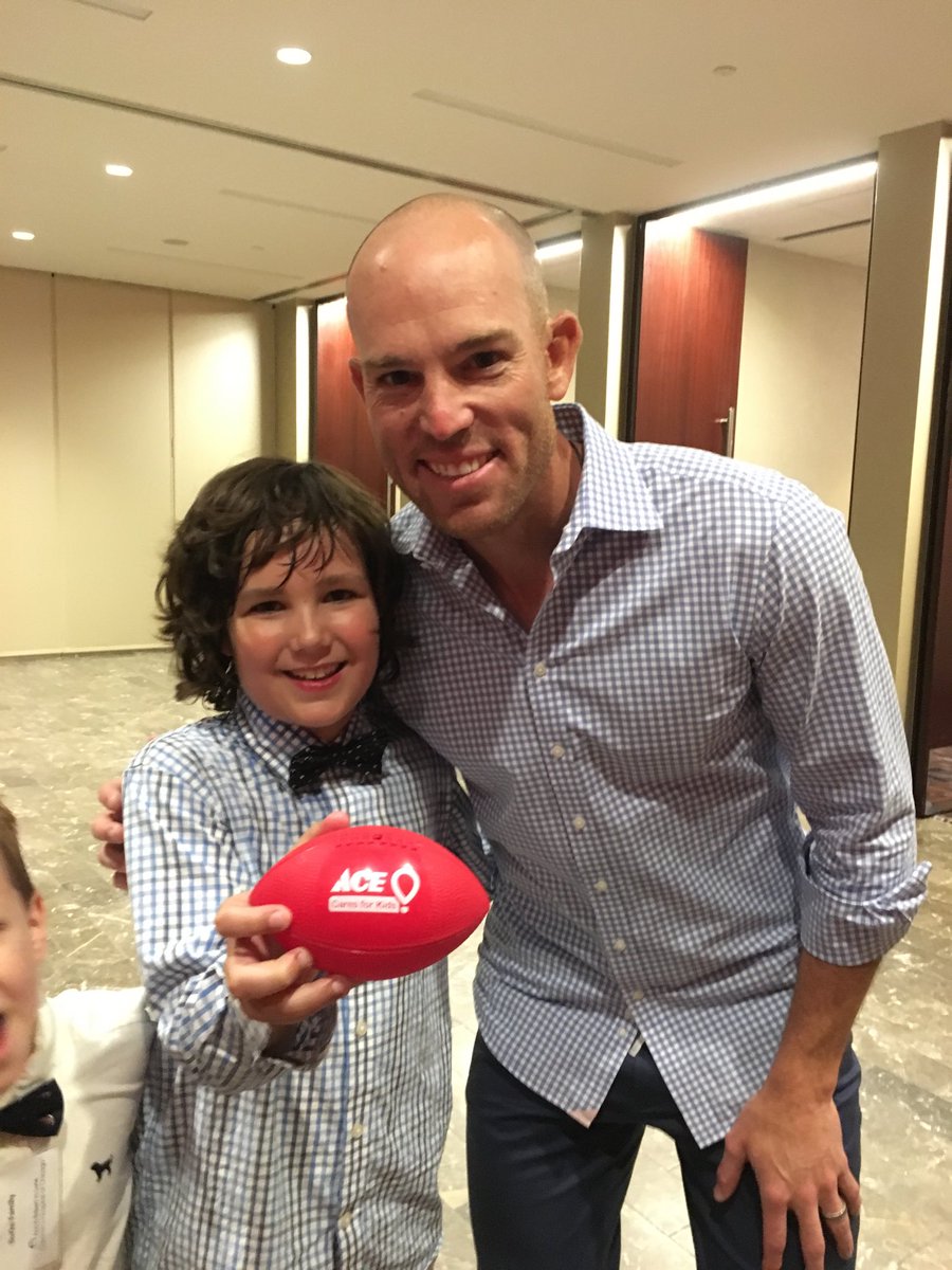 JennieJennie4's tweet photo. Vote for my friend ⁦@RobbieGould09⁩ by retweeting with this #WPMOYChallengeGould https://t.co/j4GZqoepWJ