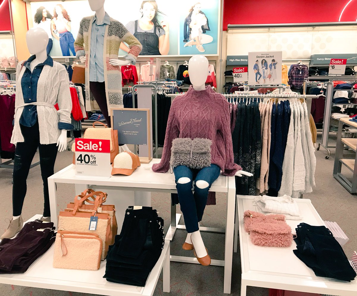 targetVM_erika's tweet image. 🎯S A L E 🎯 galore on the race tracks and mannequins at 1841!! In the final stretch!! @EricWunderle