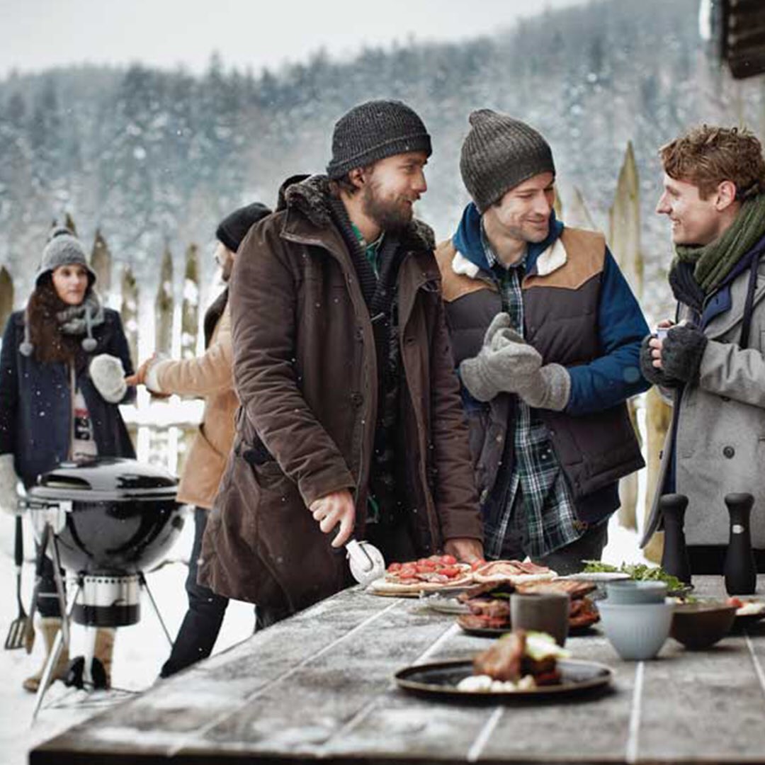 YellowPirates's tweet photo. Morgen de laatste klus van 't jaar; en wat voor één. Een supergave fotoshoot op locatie met modellen voor het outdoor living-merk Artola. Uiteraard met mijn vaste fotopiraatje @sushilla_k . Avontuurlijk veel zin in! https://t.co/rTxL9ZWzAi