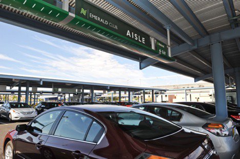 travelcodex's tweet photo. #ad Frequent travelers agree: #OneTwoFree is the fastest way to earn fee car rental days. @NationalPro #GoLikeAPro https://t.co/CgIxK5ratF https://t.co/P6blcHeS7p