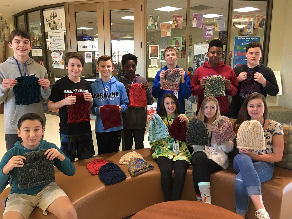 MGMSiCivics's tweet photo. MGMS iCivics projects completed by approx. 170 students! Projects include: hats for Knots of Love, pillows for military (being deployed), lap blankets &amp; bags for veterans, friendship bracelets for the mentees at MGES, and placemats for Meals on Wheels. @mgmgators @ELeducation https://t.co/ONS5hTvCp9