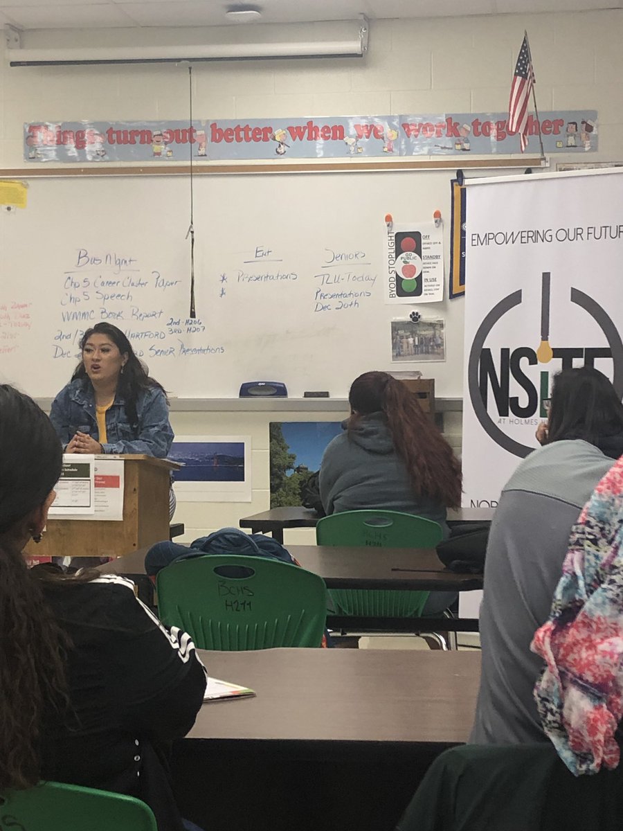 NSITE_CCMCenter's tweet photo. #BCAlumniWeek is underway!
So happy to have this opportunity to see our alumni come back & speak to current students!
Devin & Omar currently at #StMU studying #Biology & #ComputerEngineering
Dana currently at #UTSA studying #Anthropology
#SeniorSeminar #OnlyAtBC #ThisisNorthside https://t.co/gXZNiV86DE