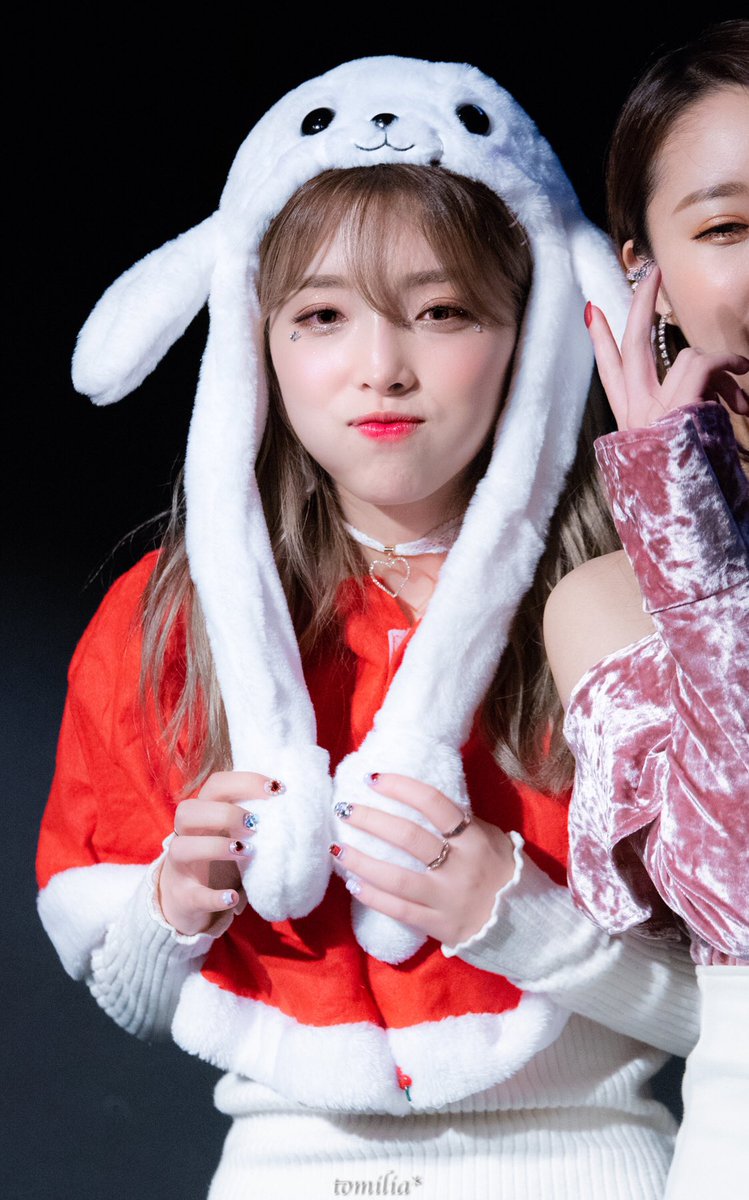 _sweetommy's tweet image. ［181209］
-2018 DAM FAMILY CONCERT-〈미리 크리스마스：The girls party #1〉 
【JIMIN♡】-SwitchBerry-
( @switch_jimin )
．
#SwitchBerry #스위치베리 #Jimin #지민 #스위치베리지민 #ジミン #じみん #かわいいじみん #DAM_FAMILY_CONCERT #담엔터테인먼트 #🐰 #181209