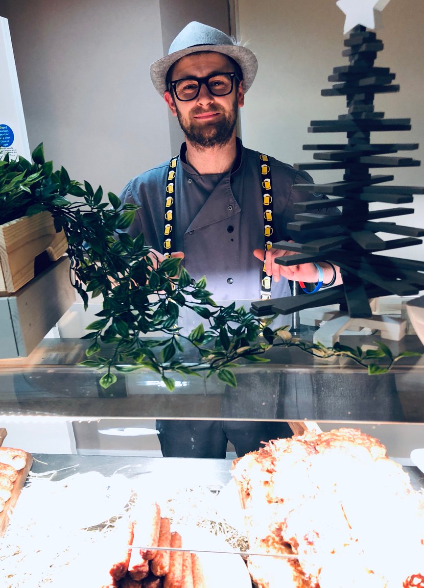 German Market in <a href="/SG_WingfieldD/">Sherborne Girls Wingfield Digby</a> 
Looked and tasted fab!
Great work from Gary and Team.
<a href="/ChartwellsInd/">Chartwells Independent</a> #germanmarket #Christmas