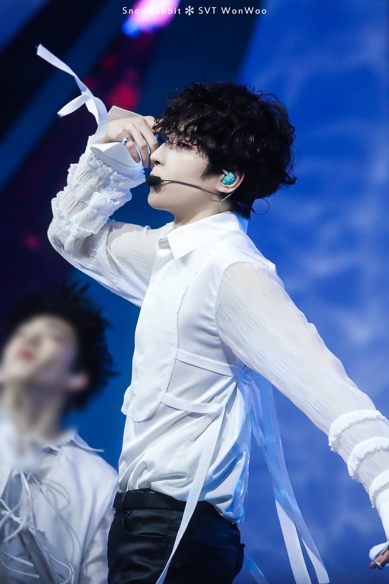 SnowRabbit_ww's tweet photo. 181214 홍콩MAMA
#WONWOO #원우 #세븐틴 #SEVENTEEN https://t.co/1Lyw9ZUUzd